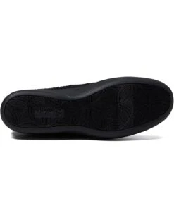 SKECHERS Martha Stewart - Pier Lite - Reflection | Sneakers & Athletic Shoes -The Modern Shoes 616PbQ77SzL. AC SR736920