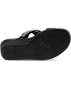SKECHERS Rumble On - Social Glam | Heels -The Modern Shoes 61KQzfXkfoL. AC SR736920