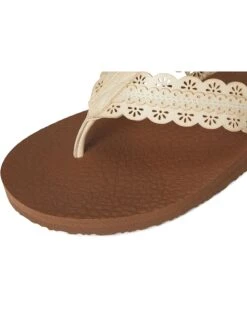 SKECHERS Meditation - Catching Sun | Sandals -The Modern Shoes 71UGWNDWyL. AC SR736920