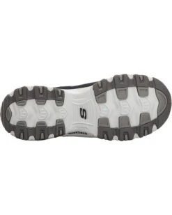 SKECHERS D'Lites - Resilient | Sneakers & Athletic Shoes -The Modern Shoes 71WJe7XbjTL. AC SR736920