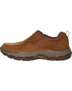 SKECHERS Relaxed Fit Respected - Lowry | Sneakers & Athletic Shoes -The Modern Shoes 71nHcM38vxL. AC SR736920